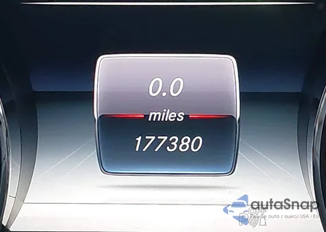 2017 Mercedes-Benz E 300 4Matic z USA, uszkodzony, nr VIN WDDZF4KBXHA112201